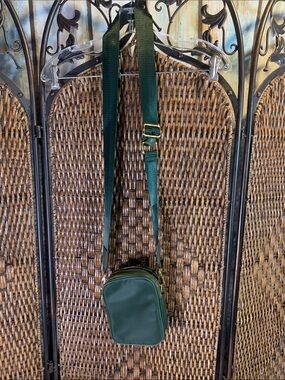 Mali + Lili Green Crossbody Purse